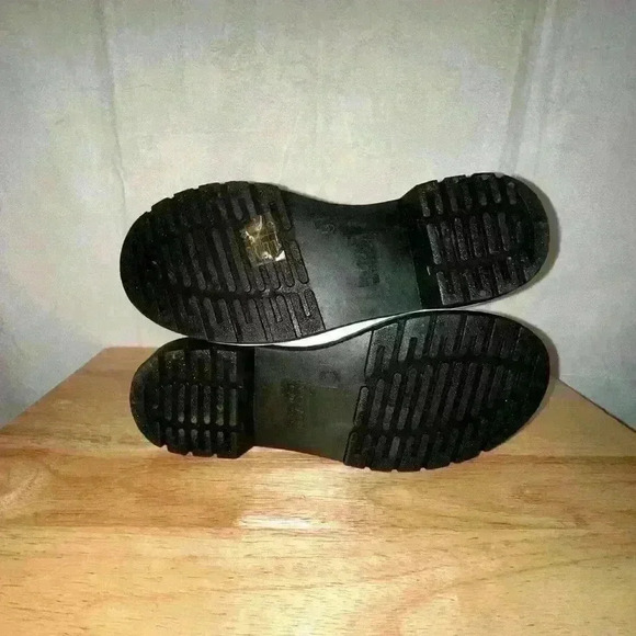 Michael Kors  Black & White Tavie Logo‎ Tape Combat Rain Boots Womens Size 9 - Picture 5 of 8